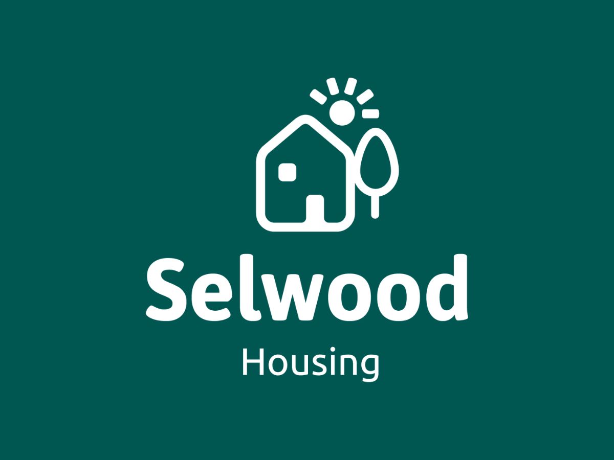 Selwood Housing white logo on green background